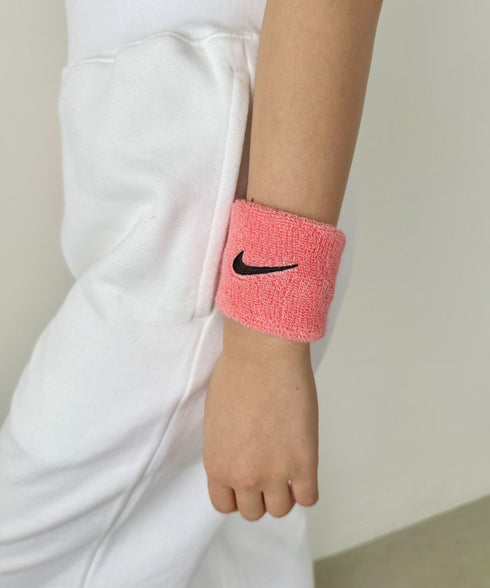 NIKE(ナイキ)/2個セット スウッシュ 刺繍 無地 リストバンド 2パック | IL4212001 | ピンク