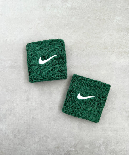 NIKE(ナイキ)/2個セット スウッシュ 刺繍 無地 リストバンド 2パック | IL4212001 | ダークグリーン