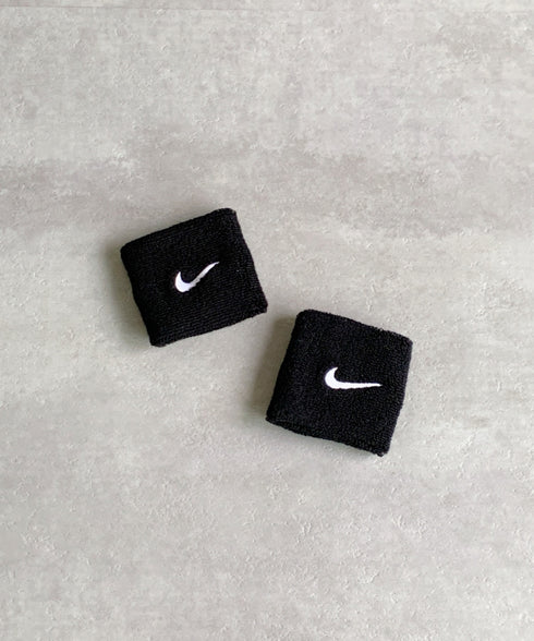 NIKE(ナイキ)/2個セット スウッシュ 刺繍 無地 リストバンド 2パック | IL4212001 | ブラック