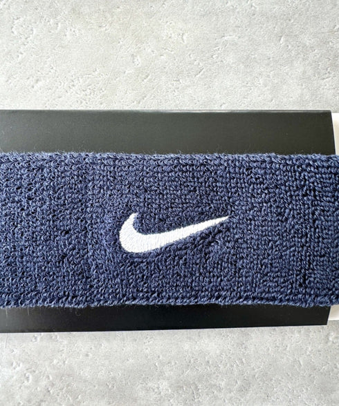 NIKE(ナイキ)/スウッシュ 刺繍 無地 ヘアバンド ヘッドバンド | IL4212003 | ネイビー