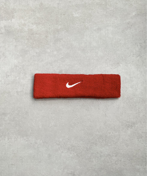 NIKE(ナイキ)/スウッシュ 刺繍 無地 ヘアバンド ヘッドバンド | IL4212003 | レッド