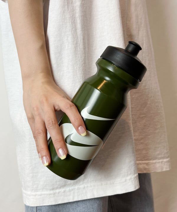 NIKE(ナイキ)/ビッグ マウス 650ml スクイズボトル 2.0 22Ozウォーターボトル 水筒/BIG-MOUTH BOTTLE | IL6222014 | オリーブ