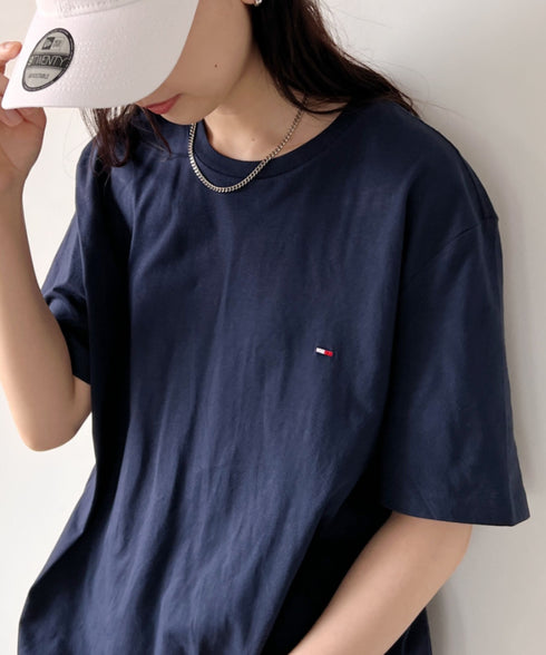 TOMMY HILFIGER(トミーヒルフィガー) / Core Flag Tee フラッグロゴ刺繍 半袖 Tシャツ | IL2222012 | ネイビー