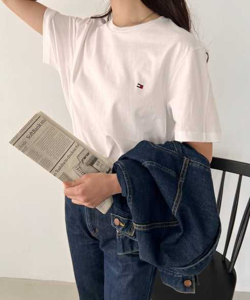 TOMMY HILFIGER(トミーヒルフィガー) / Core Flag Tee フラッグロゴ刺繍 半袖 Tシャツ | IL2222012 | ホワイト