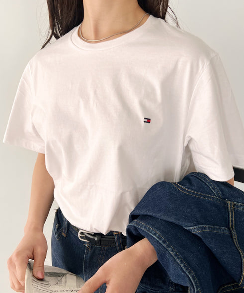 TOMMY HILFIGER(トミーヒルフィガー) / Core Flag Tee フラッグロゴ刺繍 半袖 Tシャツ | IL2222012 | ホワイト