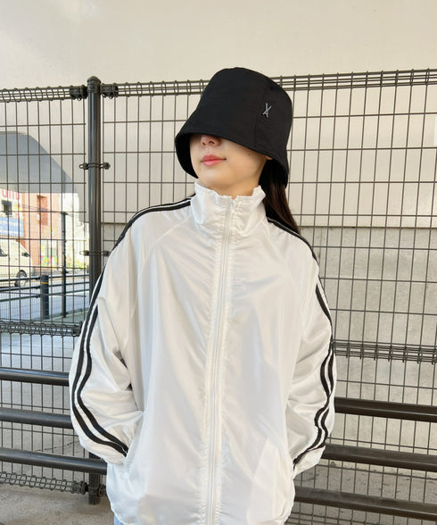 VARZAR(バザール)/Stud drop over fit bucket hat/スタッズ ドロップ オーバーフィット バケットハット | IL5221042 | ブラック
