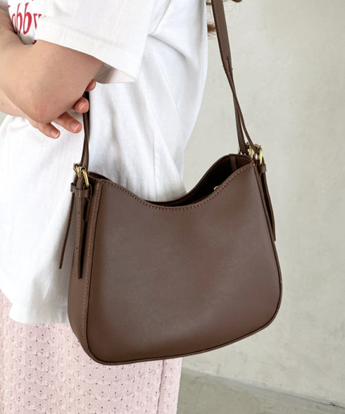 leather big belt shoulder bag/PU太ベルトショルダーバッグ | CL1221910 | ブラウン