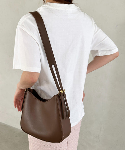leather big belt shoulder bag/PU太ベルトショルダーバッグ | CL1221910 | ブラウン