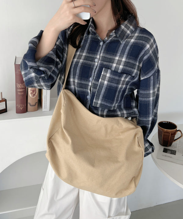 アジャスターベルト ユニセックス ビッグキャンバスショルダーバッグ / A4収納可能 | CL1221930 | ベージュ