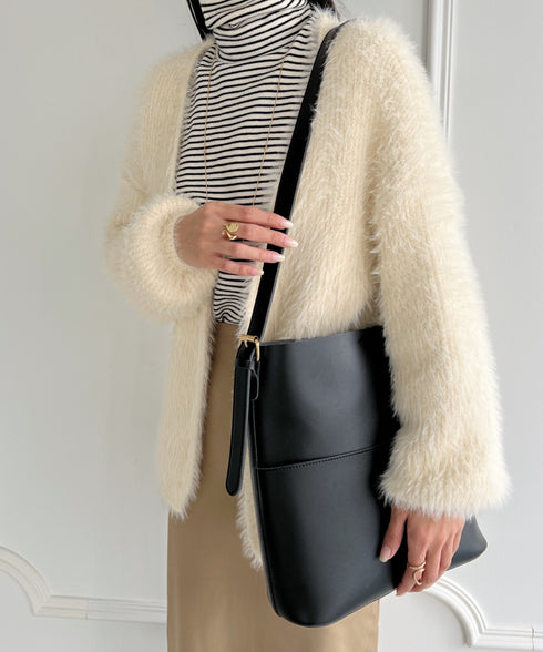 【A4収納可】フェイクレザーバケツショルダーバッグ | WOMEN | WR1223001 | ブラック