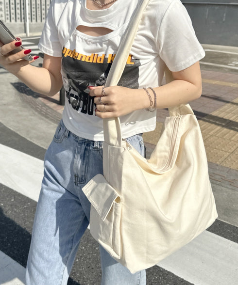 【A4サイズ対応】スマホポケット付き ビッグキャンバスショルダーバッグ | CL1231007 | アイボリー