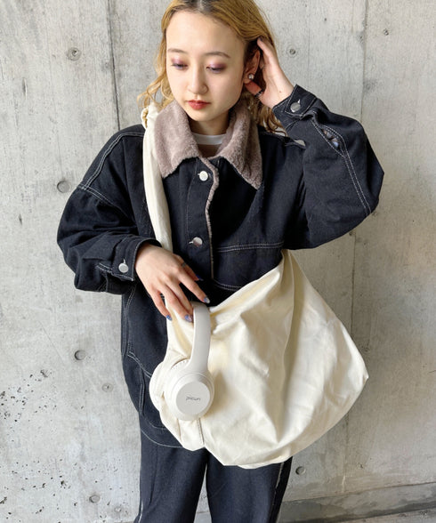 【A4サイズ対応】スマホポケット付き ビッグキャンバスショルダーバッグ | CL1231007 | アイボリー