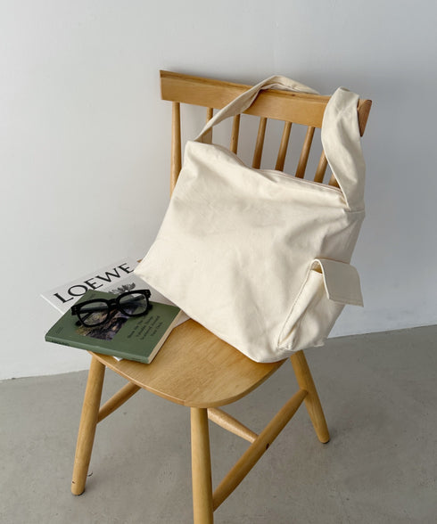 【A4サイズ対応】スマホポケット付き ビッグキャンバスショルダーバッグ | CL1231007 | アイボリー