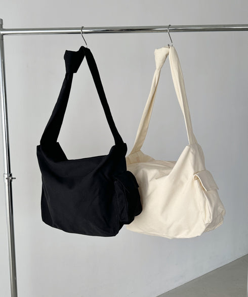 【A4サイズ対応】スマホポケット付き ビッグキャンバスショルダーバッグ | CL1231007 | アイボリー