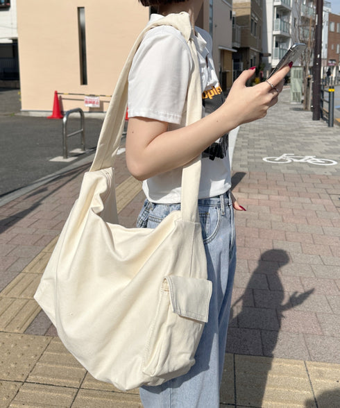 【A4サイズ対応】スマホポケット付き ビッグキャンバスショルダーバッグ | CL1231007 | アイボリー