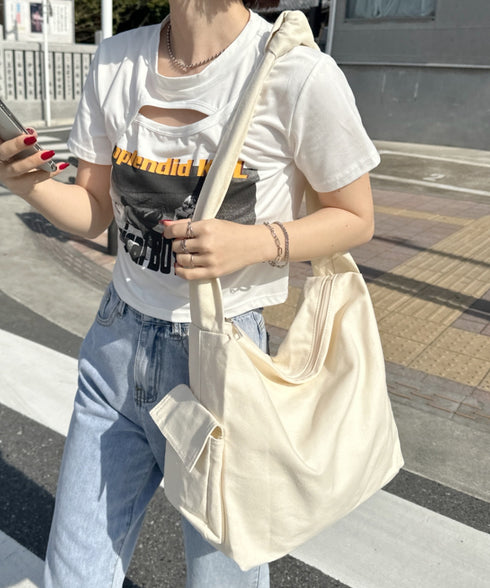 【A4サイズ対応】スマホポケット付き ビッグキャンバスショルダーバッグ | CL1231007 | アイボリー