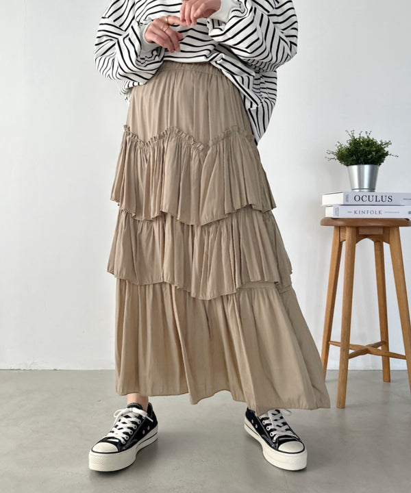 Iラインギャザーティアードロングスカート | CL2231208 | ベージュ
