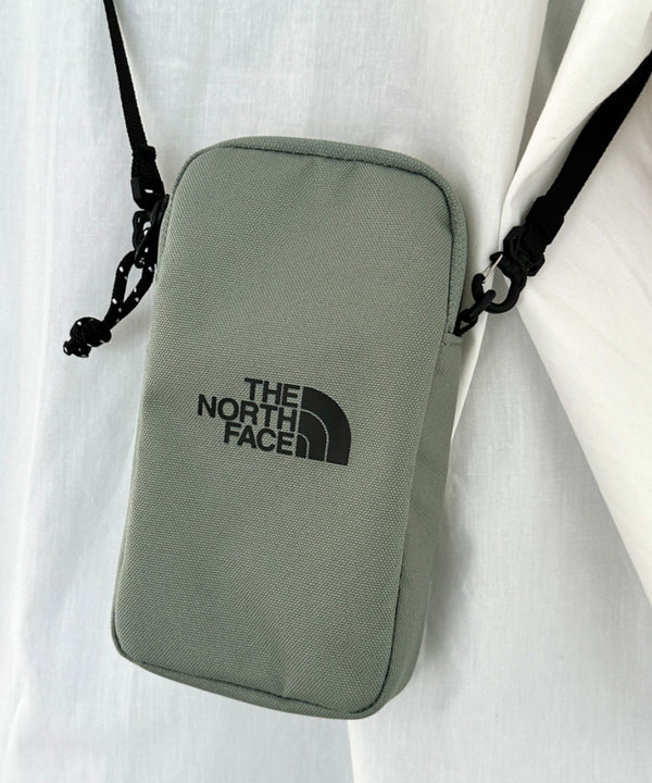 国内未発売 THE NORTH FACE(ザ・ノースフェイス)/ミニバッグ ミニショルダー スマホショルダー 財布 ポーチ サコッシュ/SIMPLE MINI BAG | IL1224032 | カーキ
