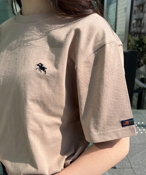 【POLOCHAMPS/ポロチャンプス】 別注 ワンポイント刺繍 クルーネック半袖Tシャツ | CL2232009 | ベージュ