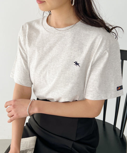 【POLOCHAMPS/ポロチャンプス】 別注 ワンポイント刺繍 クルーネック半袖Tシャツ | CL2232009 | ライトグレー