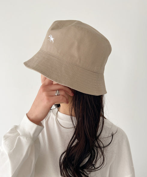 POLO CHAMPS/ポロチャンプス 別注 リバーシブル ミニ刺繍 深バケットハット | CL5231393 | ベージュ