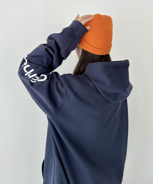 Carhartt(カーハート)/ ルーズフィット 袖ロゴ パーカー スウェット フーディー ミッドウエイト オーバーサイズ / K288 / Loose Fit Midweight Logo Sleeve Graphic Sweatshirt | IL2224045 | ネイビー