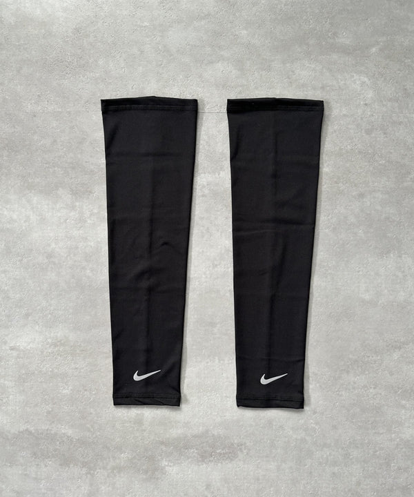 NIKE(ナイキ)/アームカバー スウッシュ ライトウェイト ドライフィット ランニングスリーブ 2.0 | IL6233003 | ブラック