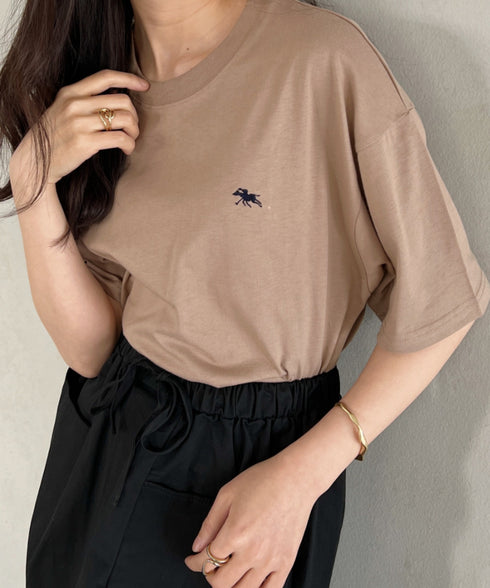 【POLOCHAMPS/ポロチャンプス】 別注 ワンポイント刺繍 クルーネック半袖Tシャツ オーバーサイズ | CL2232052 | ベージュ