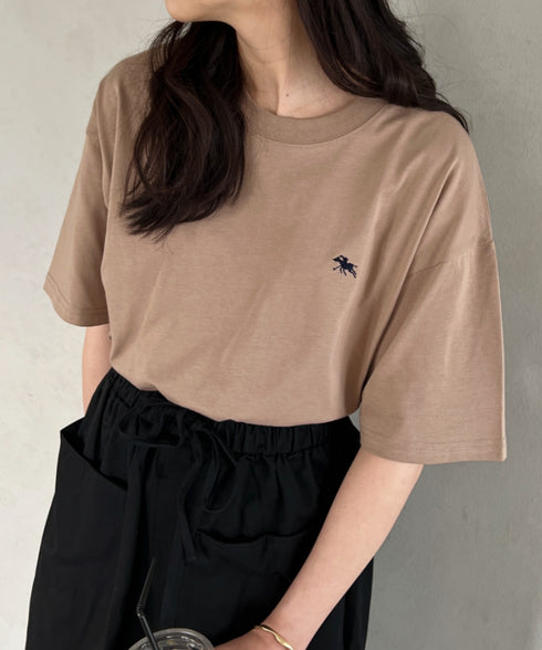 【POLOCHAMPS/ポロチャンプス】 別注 ワンポイント刺繍 クルーネック半袖Tシャツ オーバーサイズ | CL2232052 | ベージュ