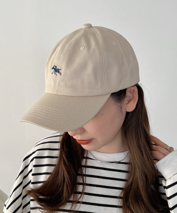 【POLO CHAMPS/ポロチャンプス】別注 ワンポイント 刺繍 ユニセックス ローキャップ | CL5231380 | グレイッシュベージュ