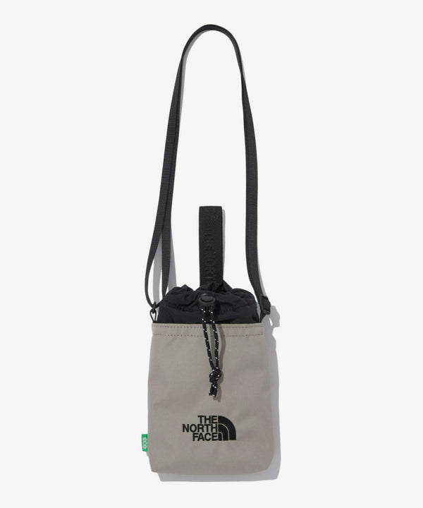 国内未発売 THE NORTH FACE(ザ・ノースフェイス)/ストリングギャザーミニショルダー スマホショルダー ポーチ/SIMPLE STRING BAG MINI | IL1231017 | ベージュ