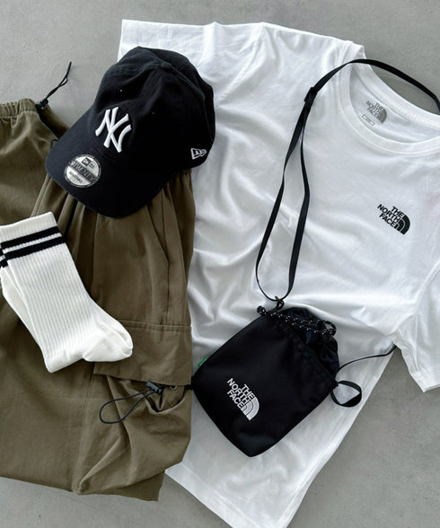 国内未発売 THE NORTH FACE(ザ・ノースフェイス)/ストリングギャザーミニショルダー スマホショルダー ポーチ/SIMPLE STRING BAG MINI | IL1231017 | ブラック