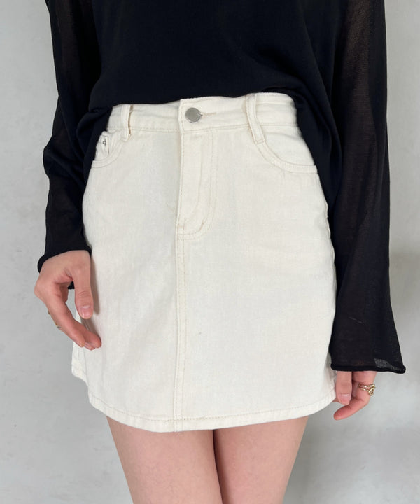 コットンデニム台形ミニスカート | CL2231559 | アイボリー