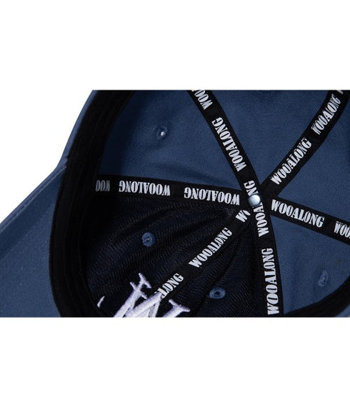 WOOALONG(ウアロン)/シグネチャー ロゴ ベースボール キャップ サイズ調整可能/Signature Logo ball cap | IL5231046 | ブルー