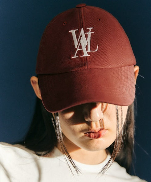 WOOALONG(ウアロン)/シグネチャー ロゴ ベースボール キャップ サイズ調整可能/Signature Logo ball cap | IL5231046 | レッド