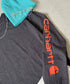 Carhartt(カーハート)/袖ロゴ ロンT USA規格 ルーズフィット ヘビーウェイト 6.75Oz ビッグサイズ オーバーサイズ コットン K231/ LOOSE FIT HEAVYWEIGHT LONG-SLEEVE LOGO SLEEVE GRAPHIC T-SHIRT | IM2233010 | ダークグレー