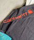 Carhartt(カーハート)/袖ロゴ ロンT USA規格 ルーズフィット ヘビーウェイト 6.75Oz ビッグサイズ オーバーサイズ コットン K231/ LOOSE FIT HEAVYWEIGHT LONG-SLEEVE LOGO SLEEVE GRAPHIC T-SHIRT | IM2233010 | ダークグレー