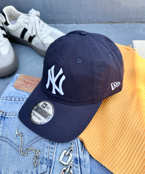 NEW ERA(ニューエラ)/9TWENTY MLB CORE CLASSIC 限定 メジャーリーグ べースボール ロゴキャップ MLB公式 チームロゴネームタグ アジャスター付 サイズ調整可能 | IM5232030 | ブラック