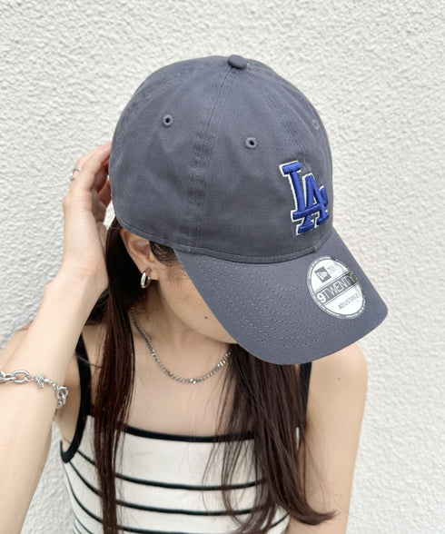 NEW ERA(ニューエラ)/9TWENTY MLB CORE CLASSIC 限定 メジャーリーグ べースボール ロゴキャップ MLB公式 チームロゴネームタグ アジャスター付 サイズ調整可能 | IM5232030 | グレー系その他