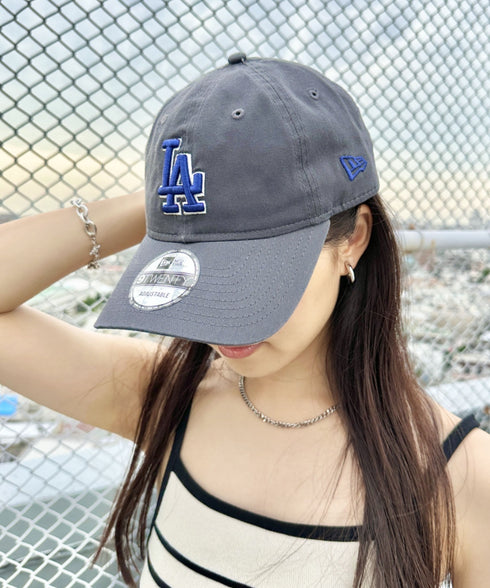 NEW ERA(ニューエラ)/9TWENTY MLB CORE CLASSIC 限定 メジャーリーグ べースボール ロゴキャップ MLB公式 チームロゴネームタグ アジャスター付 サイズ調整可能 | IM5232030 | グレー系その他