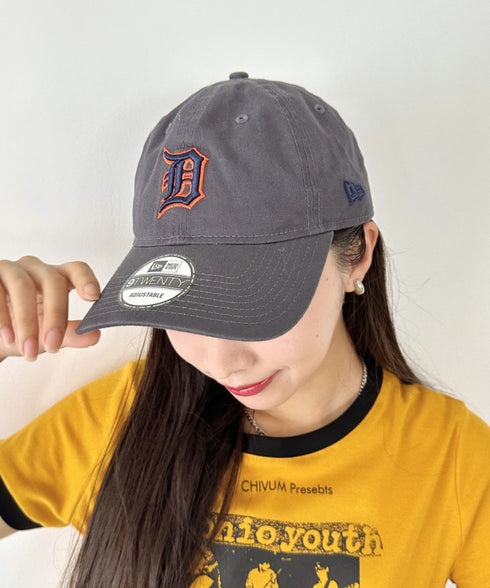 NEW ERA(ニューエラ)/9TWENTY MLB CORE CLASSIC 限定 メジャーリーグ べースボール ロゴキャップ MLB公式 チームロゴネームタグ アジャスター付 サイズ調整可能 | IM5232030 | チャコールグレー
