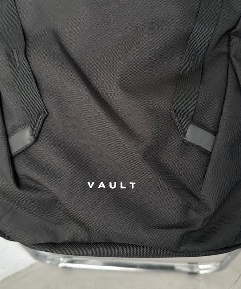 【USAモデル】THE NORTH FACE(ザ・ノースフェイス)/大容量 27L収納 A4・15インチ対応 リュック バックパック/Vault | IM1231057 | ブラック