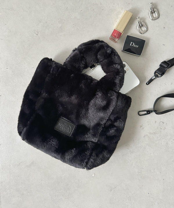 THE NORTH FACE(ザ・ノースフェイス)/2WAYファーミニショルダーバッグ/PLUMPY TOTE BAG | IM1233042 | ブラック
