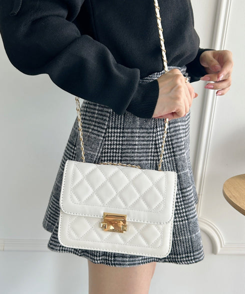 キルティングチェーンショルダーバッグ | LO1233472 | ホワイト