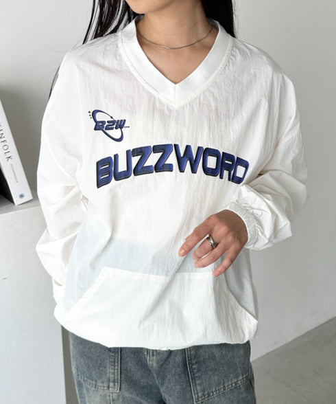 カレッジロゴ刺繍ナイロンプルオーバー | CL2233853 | ホワイト系その他