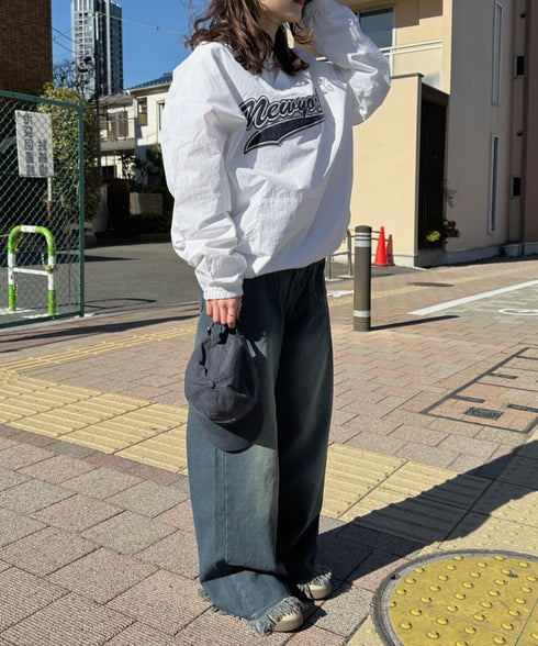 カレッジロゴ刺繍ナイロンプルオーバー | CL2233853 | ホワイト