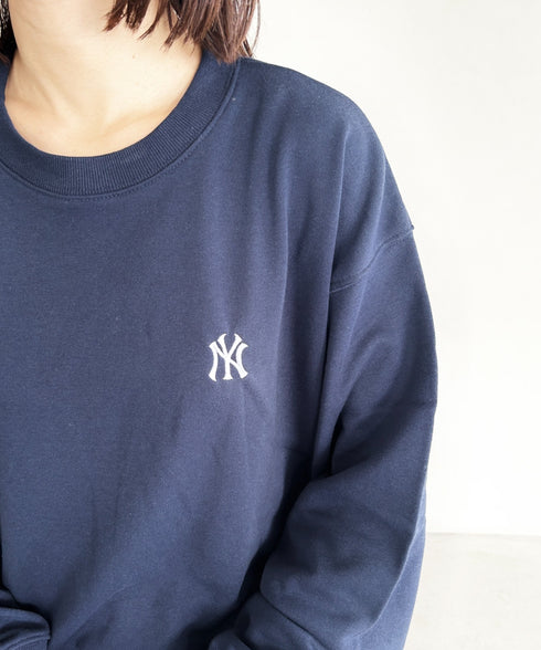 【MLB/エムエルビー】メジャーリーグベースボール 別注 チームロゴ刺繍 裏毛スウェット | MD2233027 | ネイビー