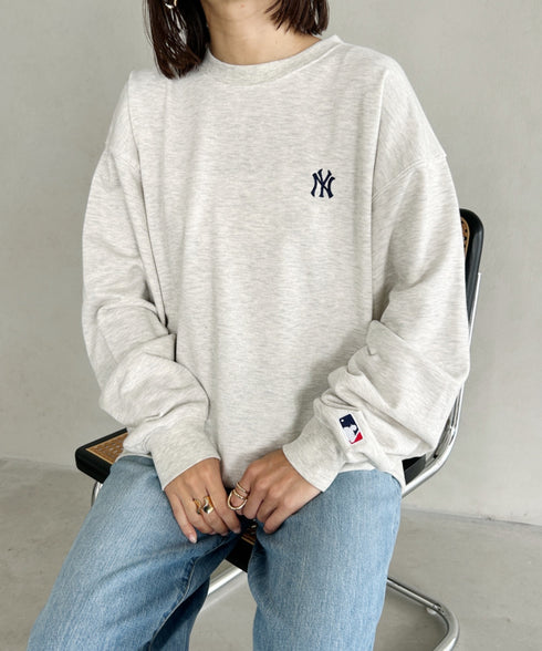 【MLB/エムエルビー】メジャーリーグベースボール 別注 チームロゴ刺繍 裏毛スウェット | MD2233027 | グレー