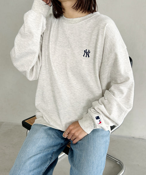 【MLB/エムエルビー】メジャーリーグベースボール 別注 チームロゴ刺繍 裏毛スウェット | MD2233027 | グレー