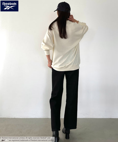 【WEB限定 別注】Reebok(リーボック)/ワンポイント 刺繍ロゴ クルーネック スウェット | IM2234029 | アイボリー